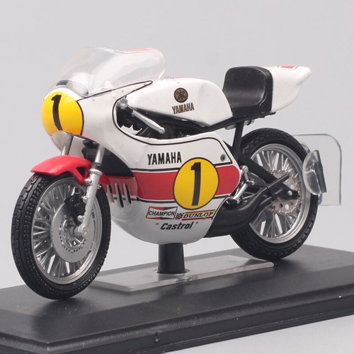 motorcycle Diecast model &1/22 Italeri Yamaha YZR OW23 500 No#1 G.Agostini - Picture 2 of 11