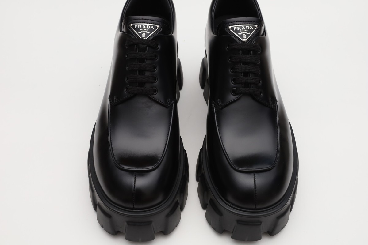【PRADA✨】 ハイヒール 23.5~24cm 黒 ブラック 本革 箱付 Prada Brushed Leather Lace-Up Shoes | Saks Fifth Avenue