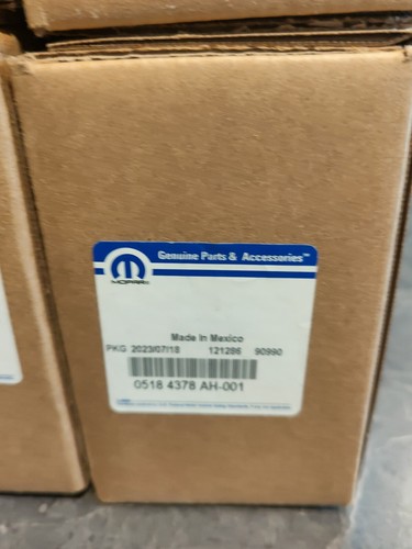 New Genuine Mopar Camshaft Kit for Jeep Grand Cherokee WK 3.6L 2011-2015 - Picture 7 of 8