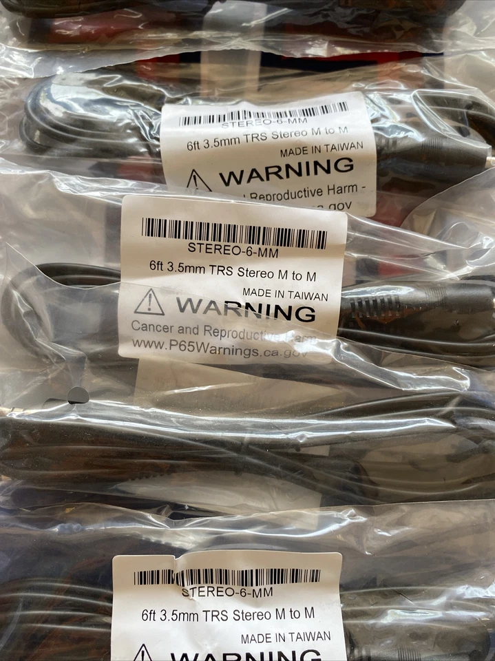 Aux 3.5mm cable male to male car audio cord for headphones/car/stereo 6ft - Image 2 of 3