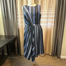 - Tahari ASL Blue Black Abstract Pleated Faux Wrap Dress Flowy US 6