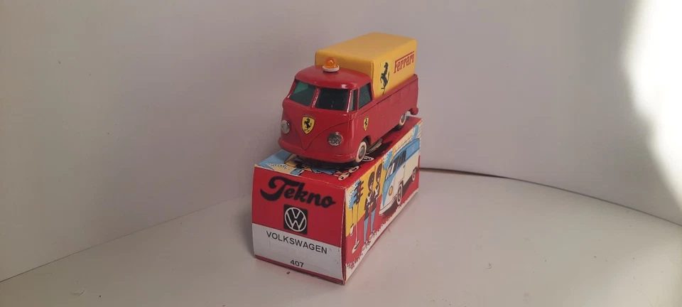 TEKNO DINAMARCA VW VOLKSWAGEN 408 FERRARI RACING TEAM VAN vintage 1/43 código 3 caja Foto 4 de 4