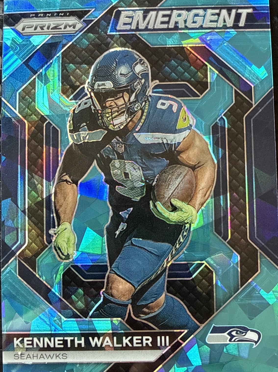 Kenneth Walker III Panini Prizm Emergent Blue #22/99 Seahawks