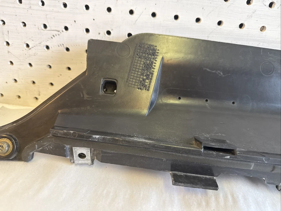 2000 BMW E46 323CI Cabin Air Filter Blower Motor Bottom Housing Cover OEM Foto 2 de 4