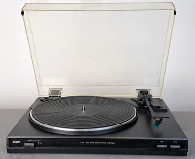 CEC  ST 310 Plattenspieler Turntable C.E.C. Chuo Denki