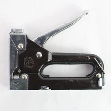 GS Staple Gun T-14 for 4-14mm Staples - Pre-Owned DIY Upholstery Tool