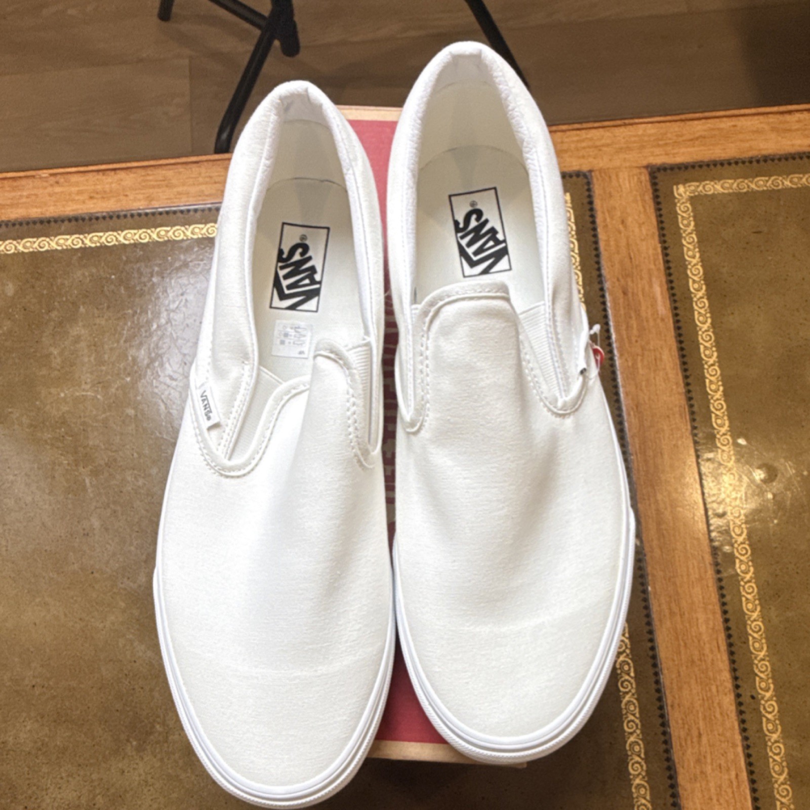 Vans Classic Slip-On Women's White Canvas Comfort Breathable Shoes Size 13 thumbnail 4