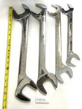 A-0013 Snap-on 4pc Sae 4-way Angle Head Open End Wrench Set 1-3161-34 A-0013 Snap-on 4pc Sae 4-way Angle Head Open End Wrench Set 1-3161-34