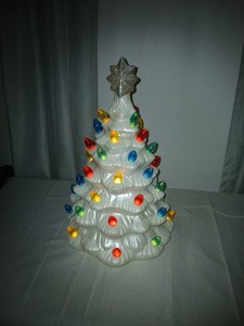 Crate & Barrel 18″ Ceramic Light-Up Christmas Tree w/ Box, Multicolor, Plug-In