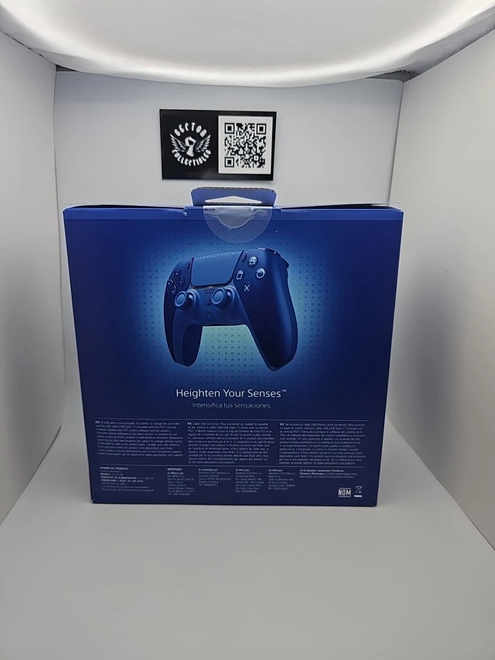 PlayStation 5 Icon Blue Special Edition Dualsense Brand New Rare - Image 3 of 4