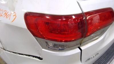 Driver Tail Light Wk Body VIN E Or F 6th Digit Fits 14-21 GRAND CHEROKEE 941551