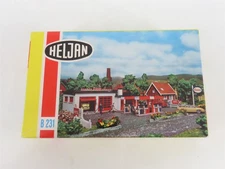 HO 1/87 Scale Heljan Kit B231 ESSO Service/Gas Station