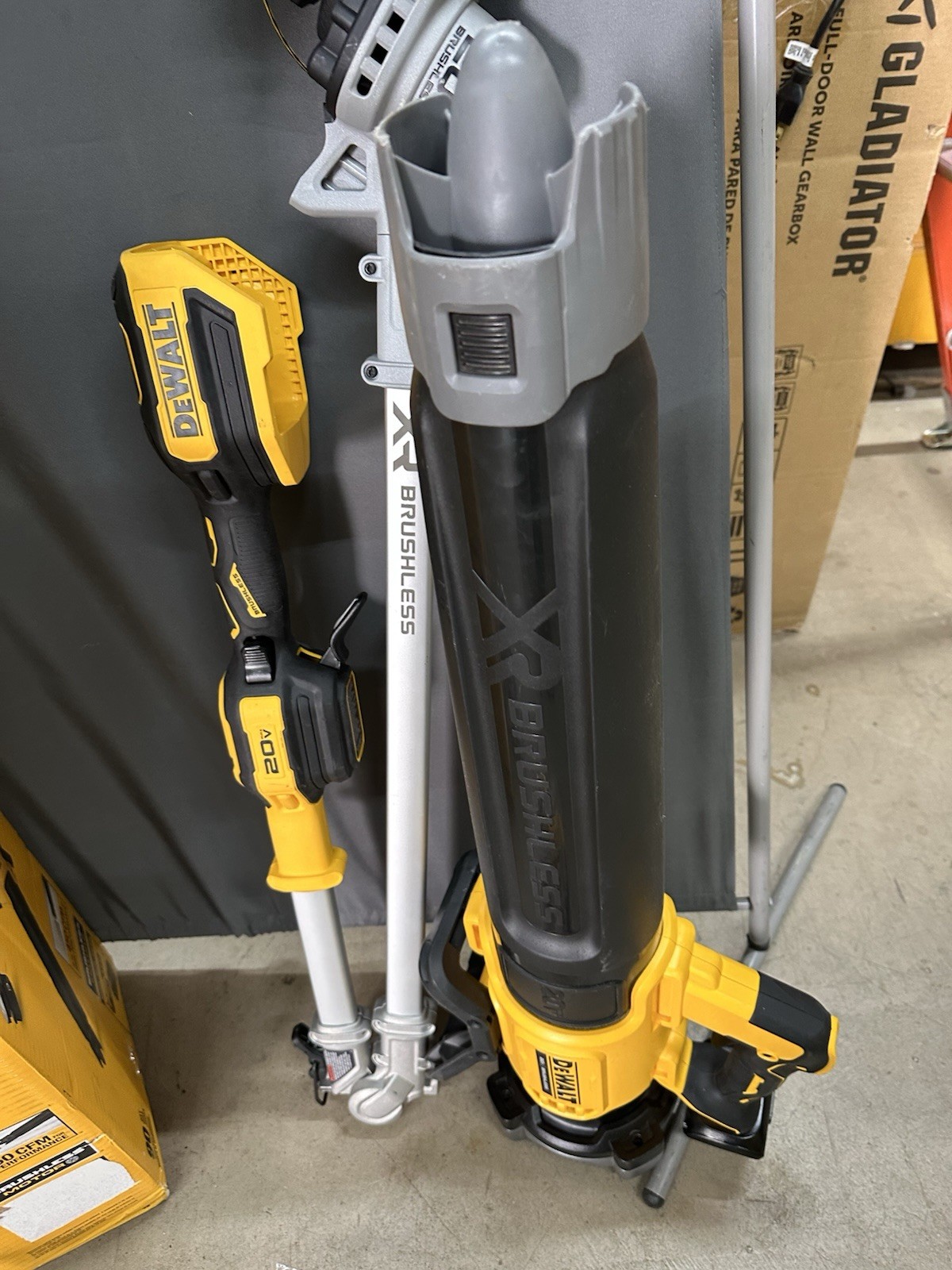 DEWALT 20V XR 14" Folding String Trimmer and Blower (Used)Tool Only (DCKO22M1)