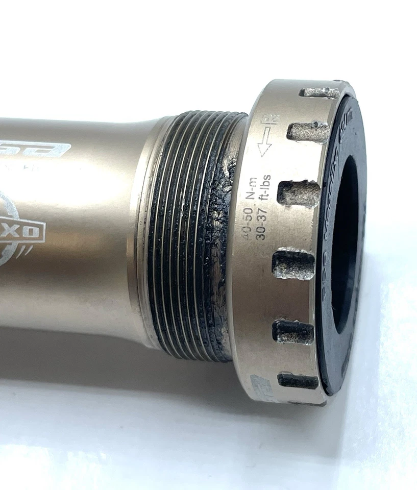 FSA Mega Exo Bottom Bracket Cartridge Sealed English Threaded Gold - Image 3 of 4