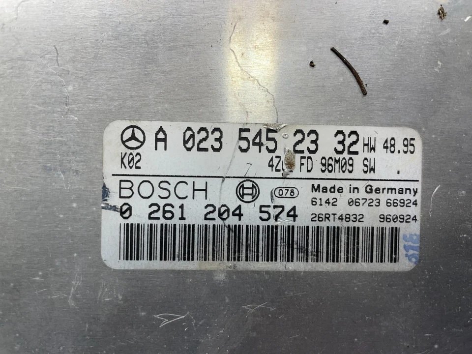 Computadora motor Mercedes Benz C230 1997 a 2000 ecu ecm o5586 DG Foto 3 de 4