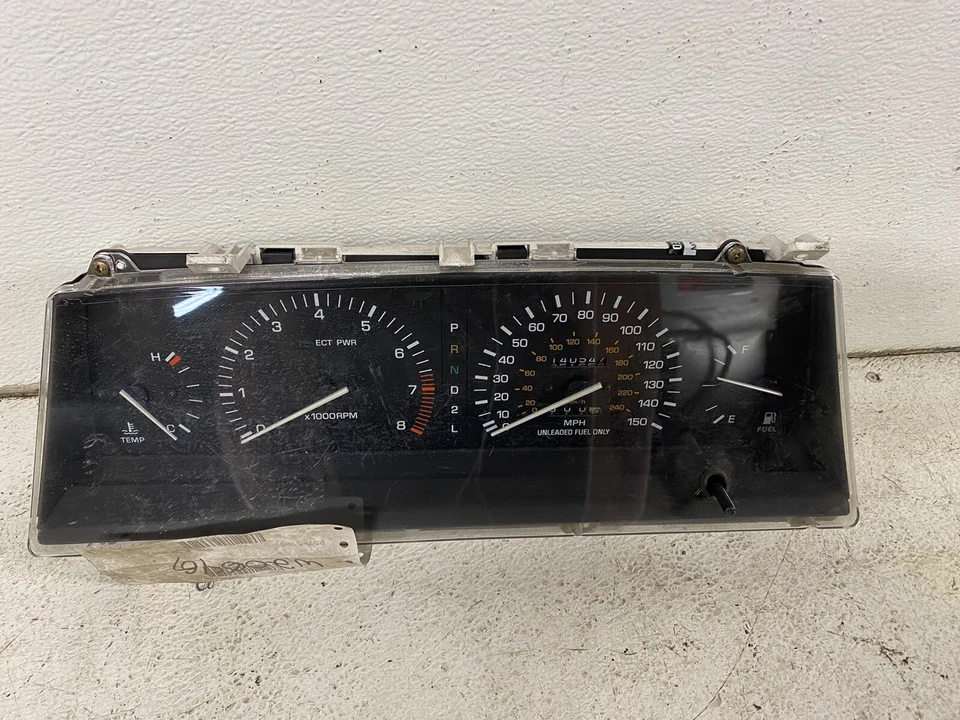 1990-1991 Lexus ES250 A/T grupo velocímetro tacómetro tacómetro panel de instrumentos fabricante de equipos originales  Foto 2 de 4