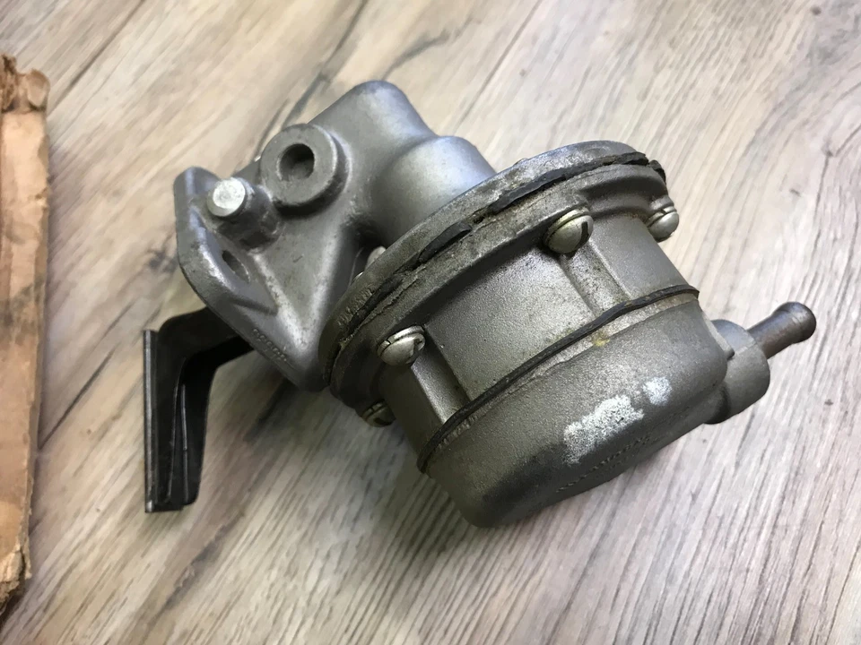 Ford Econoline P-100 1963 63 nos re-man 144 170 6 cilindros BOMBA COMBUSTIBLE C3UZ-9350-A Foto 3 de 3