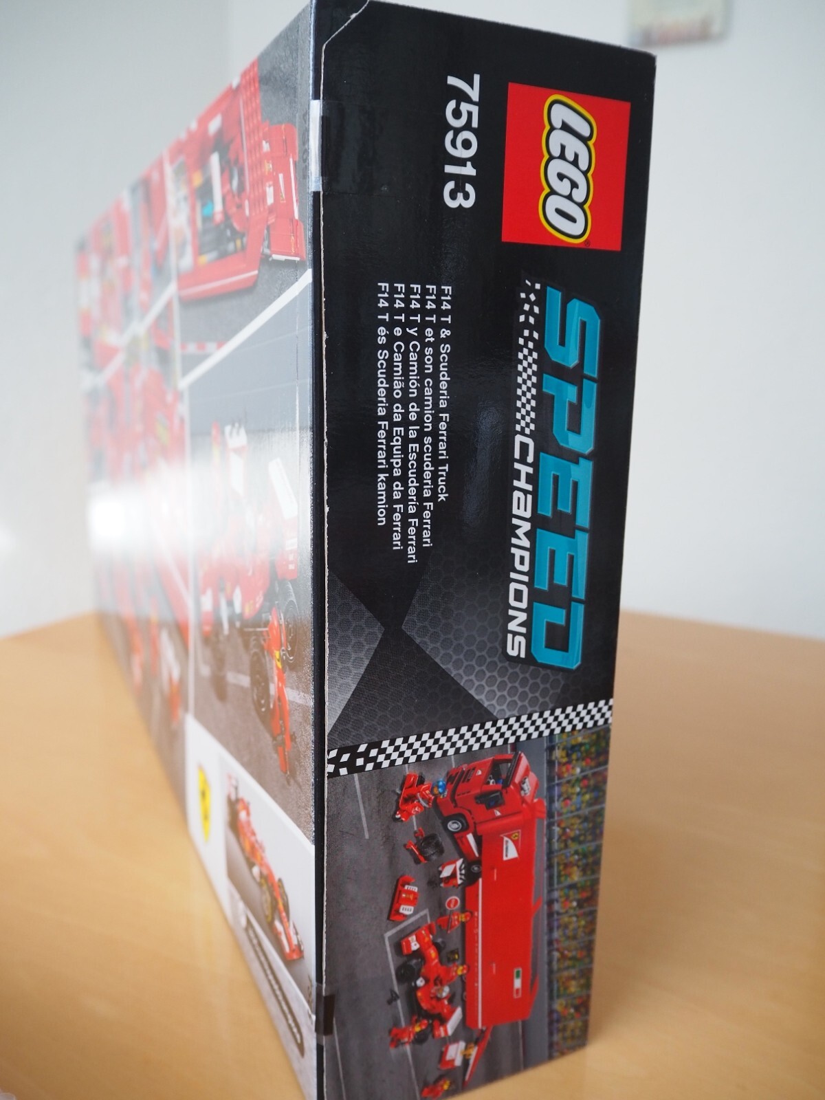 LEGO SPEED CHAMPIONS: F14 T & Scuderia Ferrari Truck (75913 