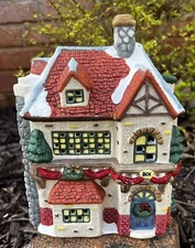 Vintage 1996 Village INN Building Dickens Collectables Ceramic Lighted House