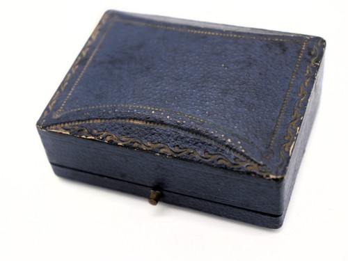 ANTIQUE JEWELRY BOX FROM THE 1930S FOR BROOCHES - Picture 2 of 4