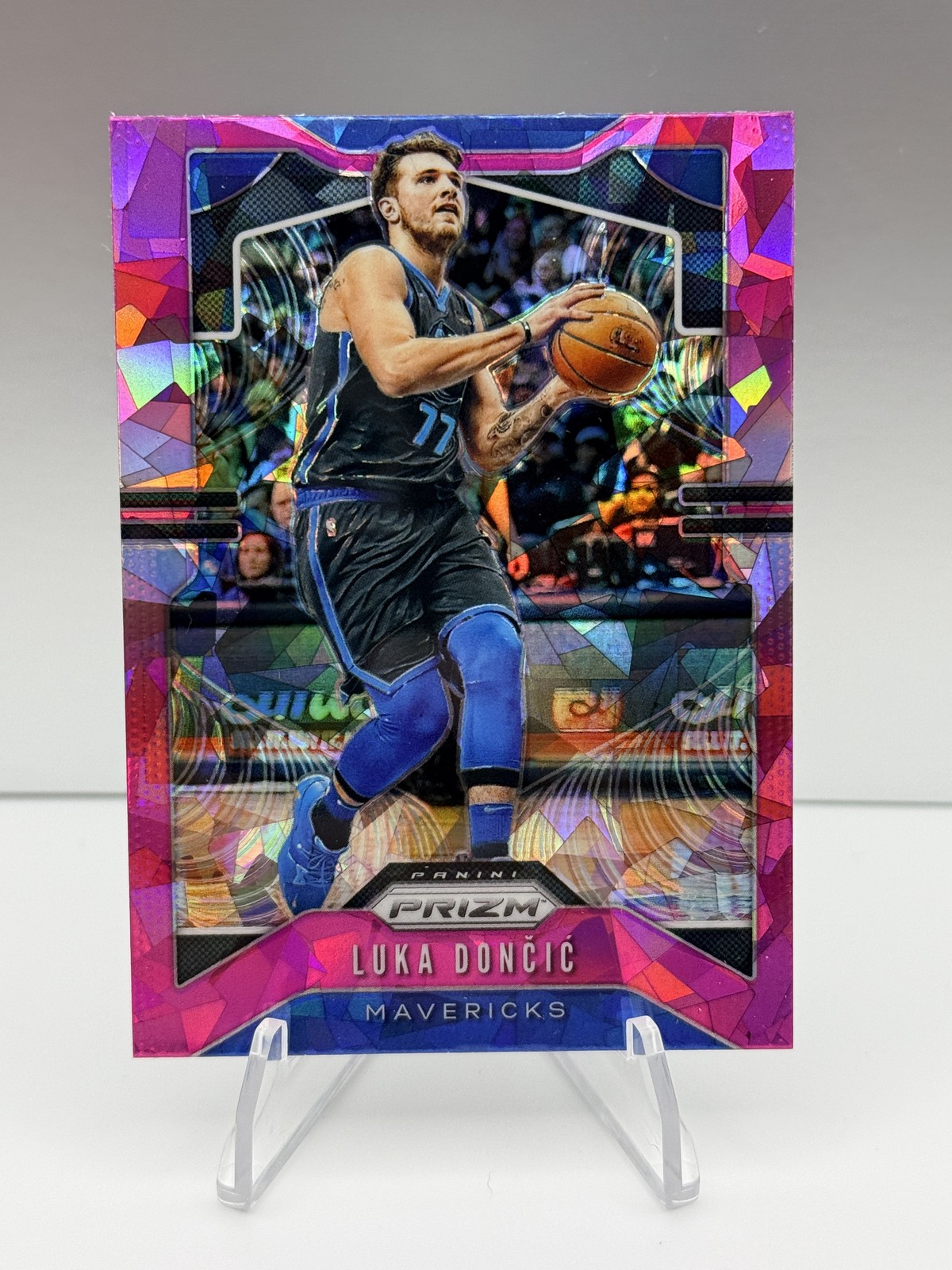 Luka Doncic 2019-20 Panini Prizm Prizms Pink Ice 75