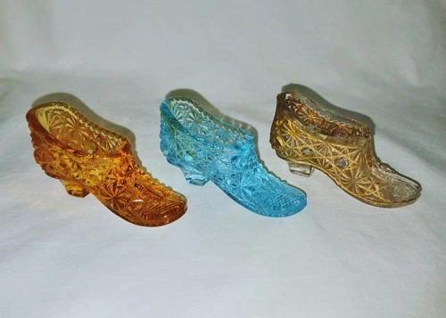 3 Vintage Fenton Glass Shoes ~ Amber, Aqua, Clear w/gold ~ Daisy Button Pattern