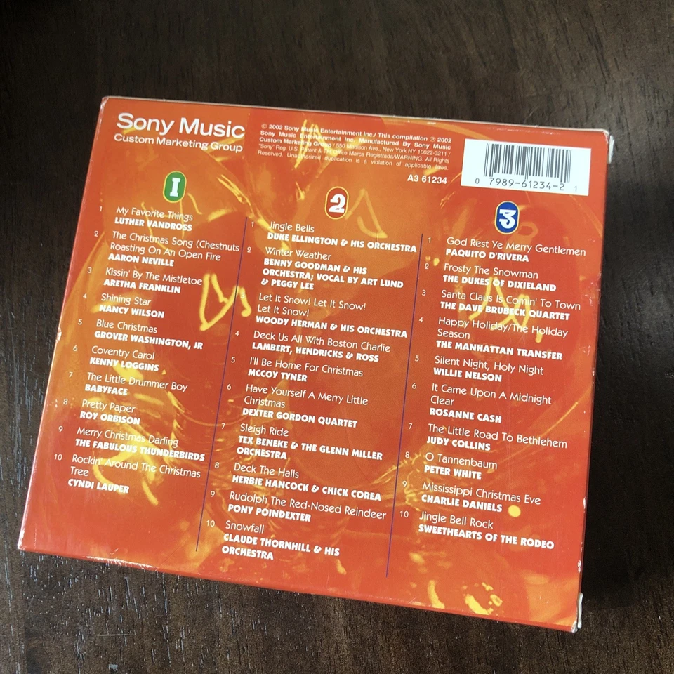 HOLIDAY GLOW - 3 CD - CHRISTMAS HOLIDAY SONGS/VARIOUS ARTISTS - NEW & SEALED  Foto 3 de 3