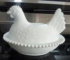 Vintage Indiana Milk Glass Hen On Nest 7½ x 5”