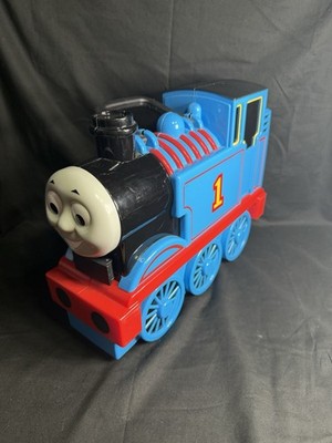 2002 Thomas And Friends - TAKE N' PLAY - Thomas The Tank Carrying Case Train