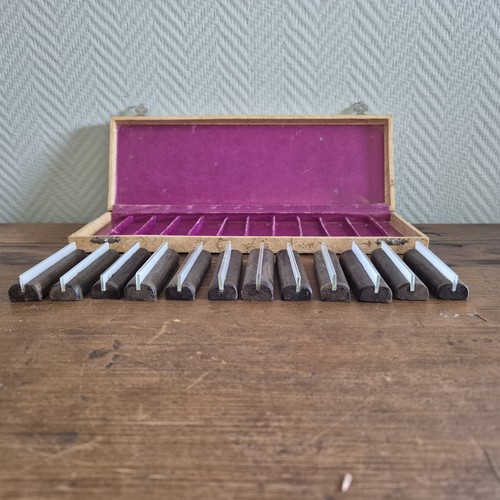 12er Set Holz mit Glas Messerbänkchen Antik Original Box Besteckhalter - Bild 3 von 7