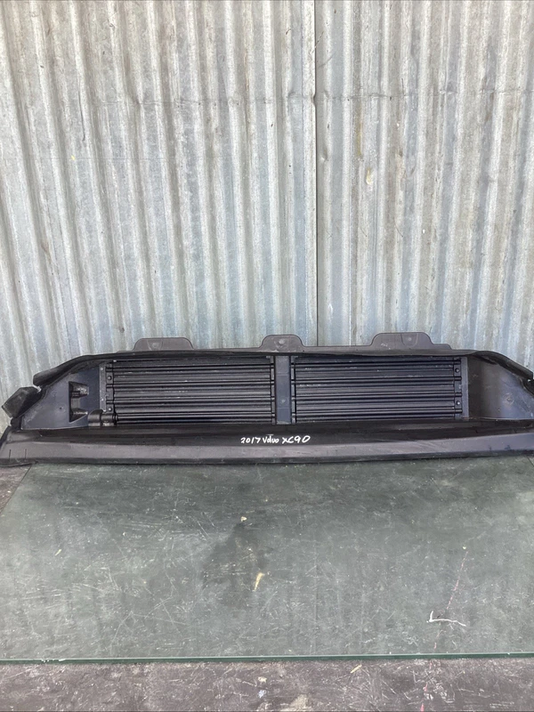 2016 17 2018 Volvo Xc90 Shutter Oem A24051103312