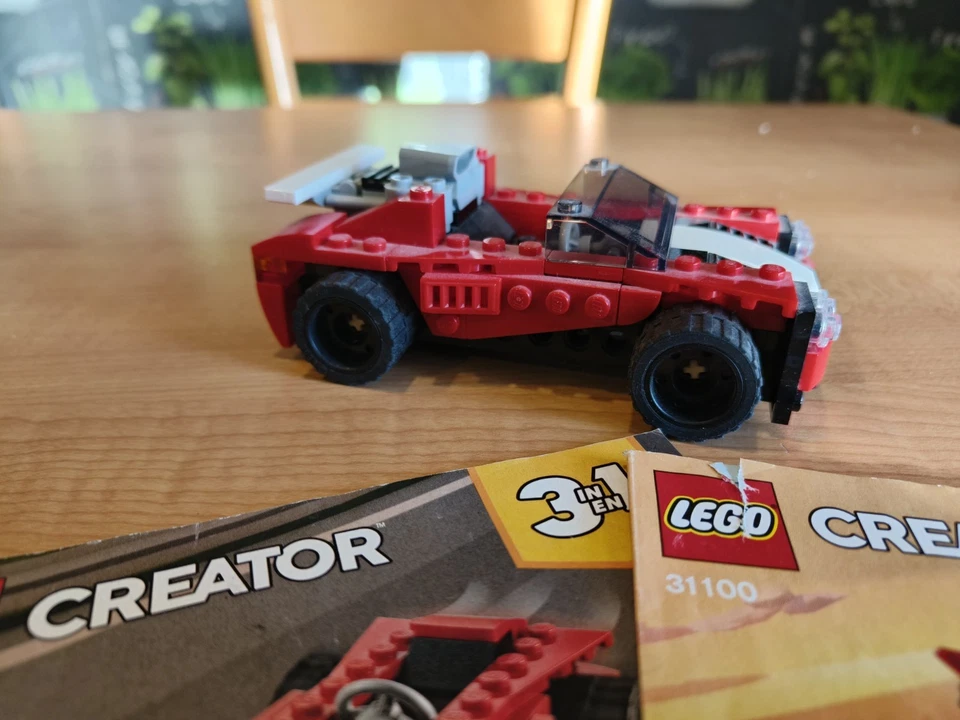 LEGO Creator 31100 Sports Car, foto 3 di 5