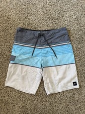 O Neill Boardshorts Swim Trunks Drawstring Men s Size 34x10 Good Condition