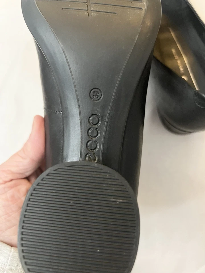 Vestido ECCO Clásico 35 Zapatos de salón para mujer Talla 38 7,5 Cuero Negro Punta Redonda Tacón Bloque Foto 3 de 4