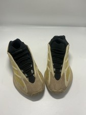 adidas Yeezy Youth Size 5