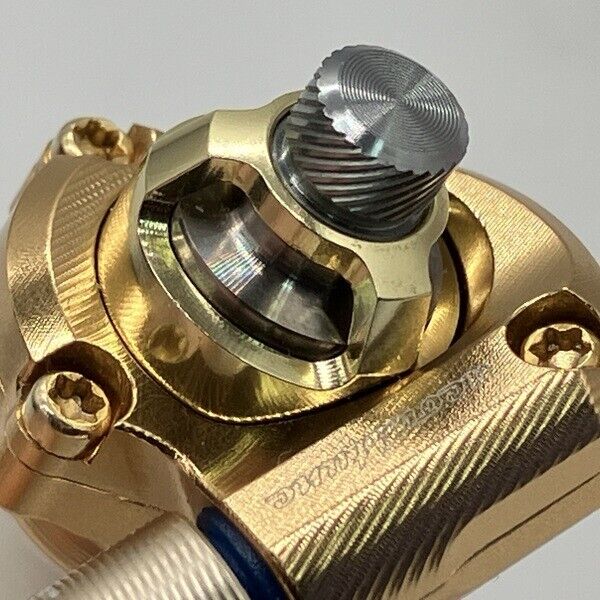 Acoustune HS1695TI Gold HS1695TI-GLD In Ear Earphone w/Box Acoustune HS1695TI Gold HS1695TI-GLD In Ear Earphone w/Box