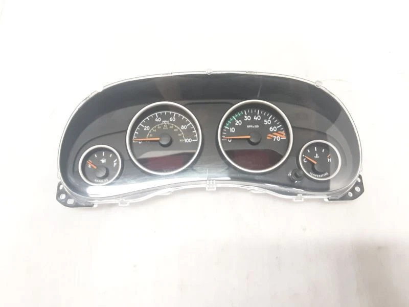 Jeep JK Wrangler 138k 75 aniversario velocímetro calibre clúster 2016-17 113034 Foto 2 de 4