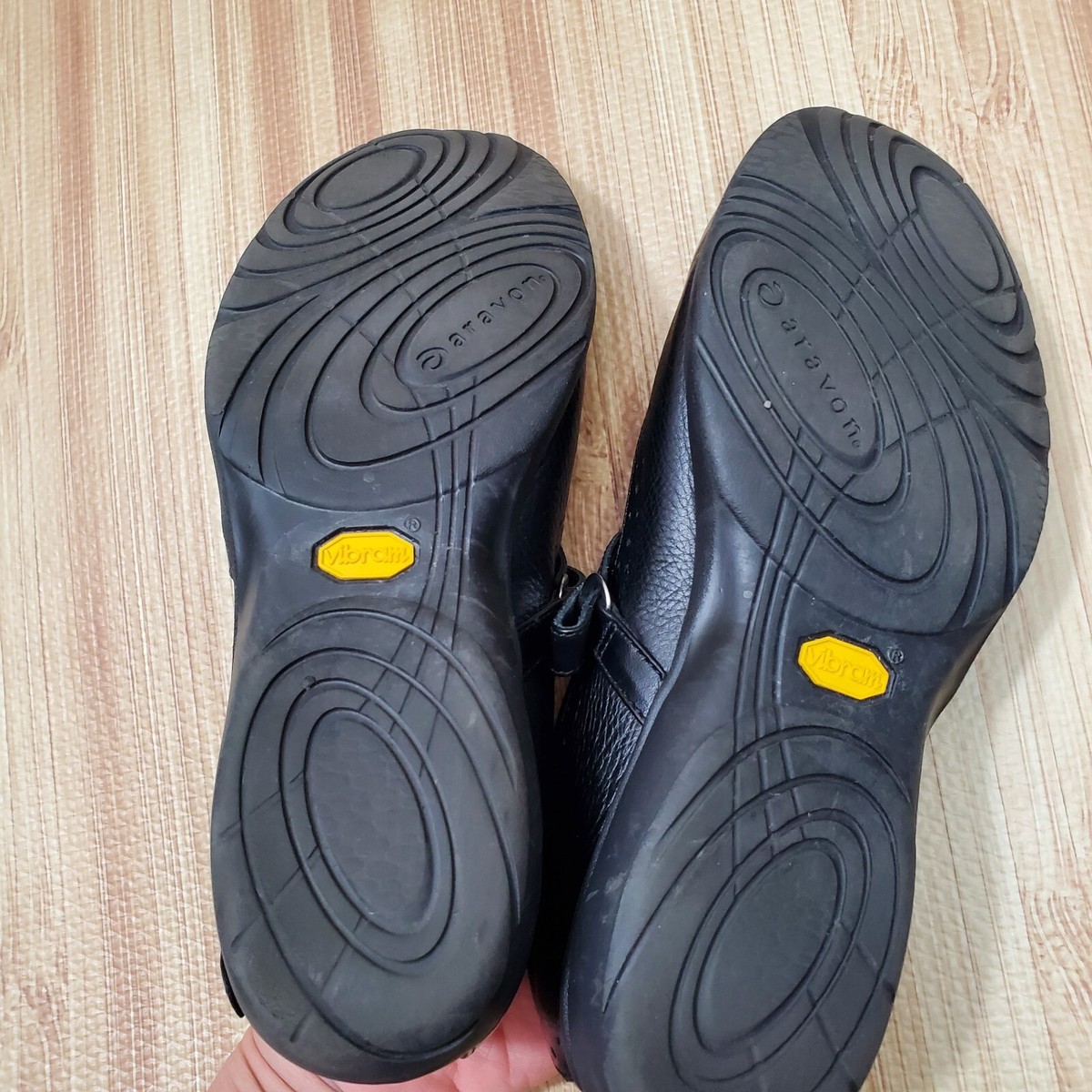Aravon Comfort Engineered by New Balance Mary Jane Black Leather