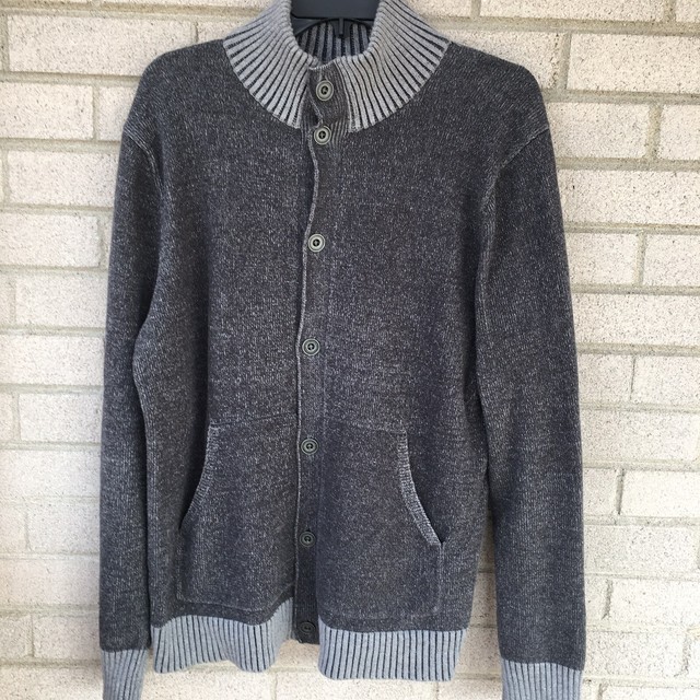 Download Men's Banana Republic Gray Heather Mock Button Front ...