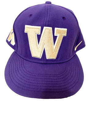 UW Huskies patch hat cap Nike True Purple Gold One size Snap Back Team DAWGS