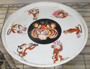 Vintage Esso Exxon Gas 13" Tin Litho Metal Beer Serving Tray Tiger in Your Tank