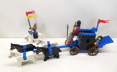Lego Vintage LL Castle Lion Knights #6055-Prisoner Convoy-100% w/minifigs (1985)