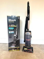 Shark Upright Vacuum Cleaner Stratos Pet Pro Anti Hair Wrap+ Corded
