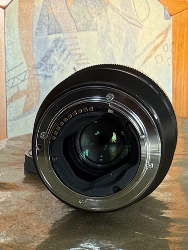 Sony E 85mm f/1.8 camera lens - Bild 5 von 9