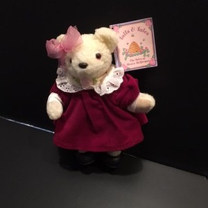 tails & tales teddy bear