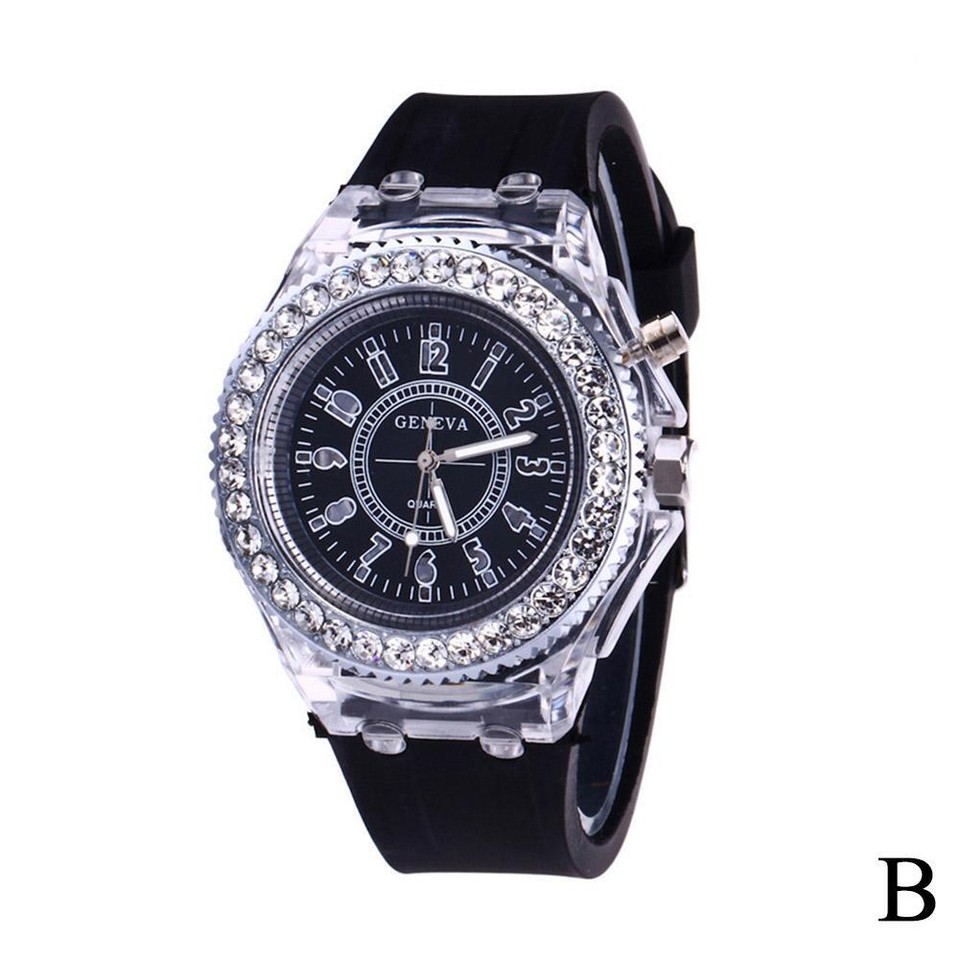 Fashion Women Girls Mens Watch Flash LED Light Crystal Quartz Sport W