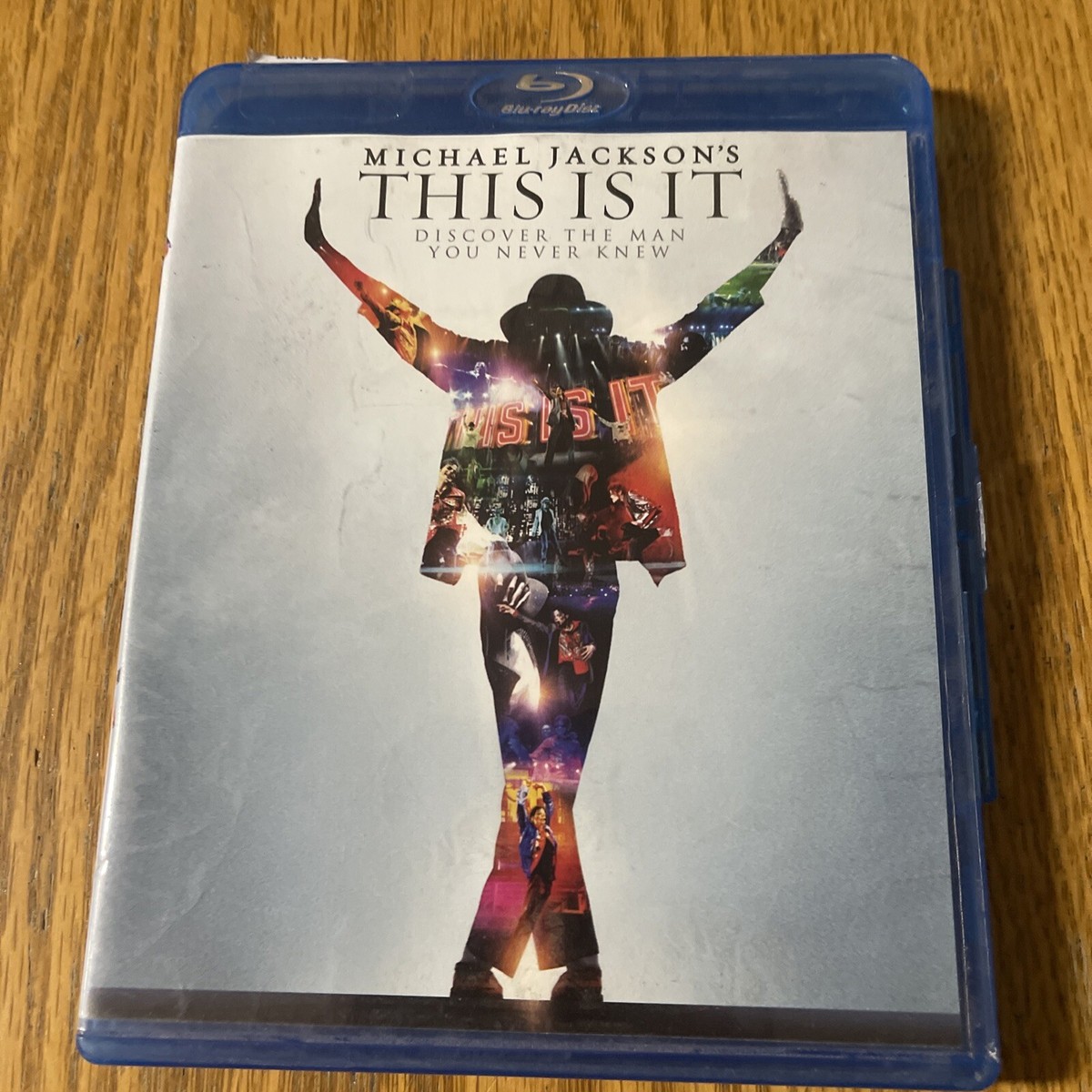 Michael Jackson's This Is It Blu-ray Behind the Scenes Movie