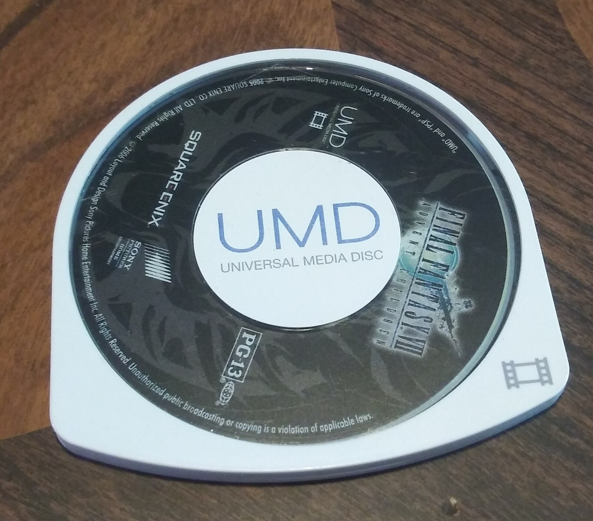 ファイナルファンタジーⅦ DVD、CD、PSP、PS、PS2 Sony PlayStation Portable 2000 Console (Crisis Core Final