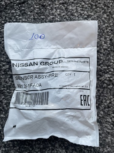 Nissan Genuine Sensor Assy-pre - Picture 2 of 2