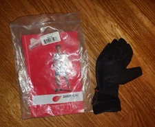 New Thermoskin Carpal Tunnel Glove left size Small